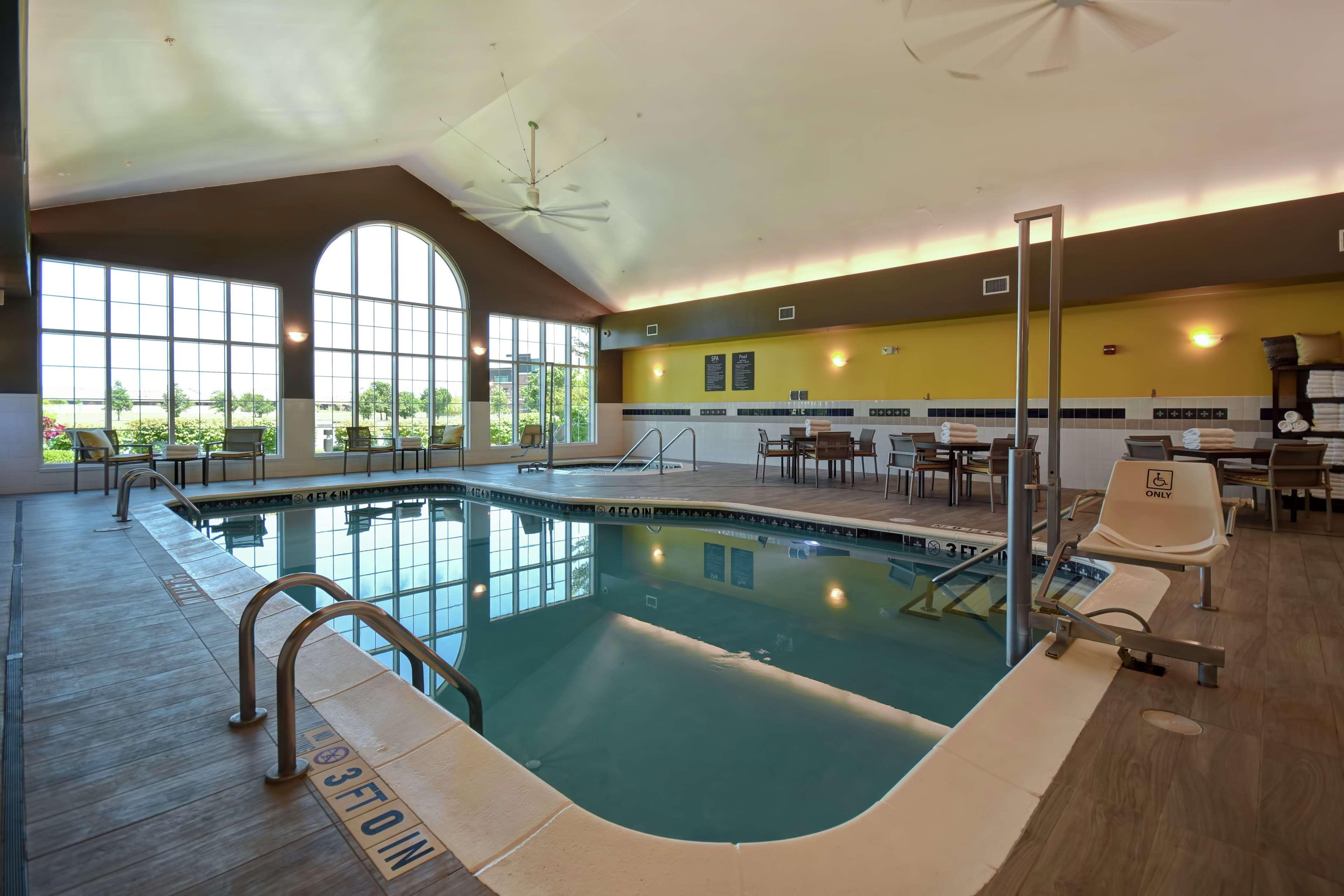 Homewood Suites By Hilton At The Waterfront Wichita Kültér fotó