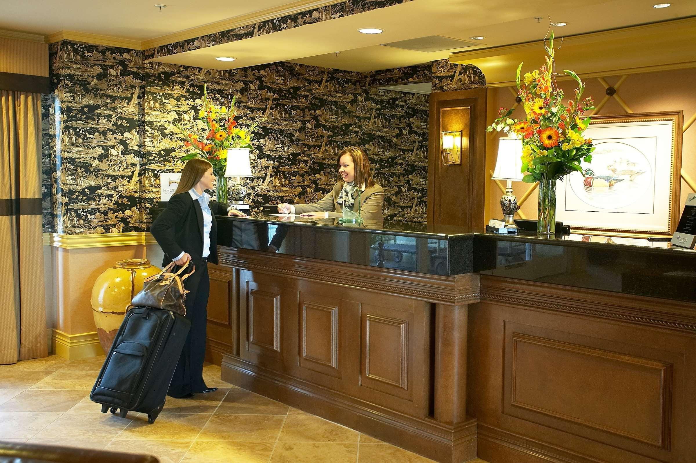 Homewood Suites By Hilton At The Waterfront Wichita Beltér fotó