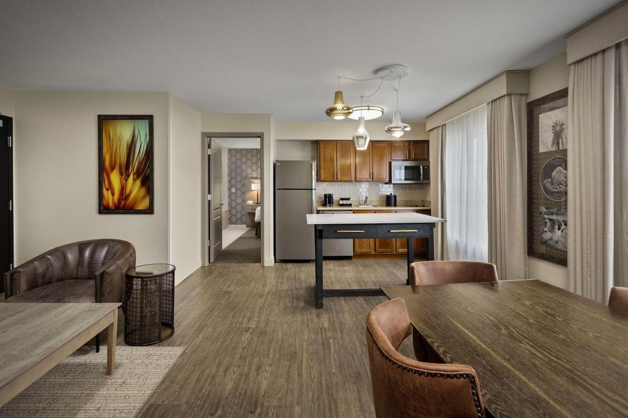 Homewood Suites By Hilton At The Waterfront Wichita Kültér fotó