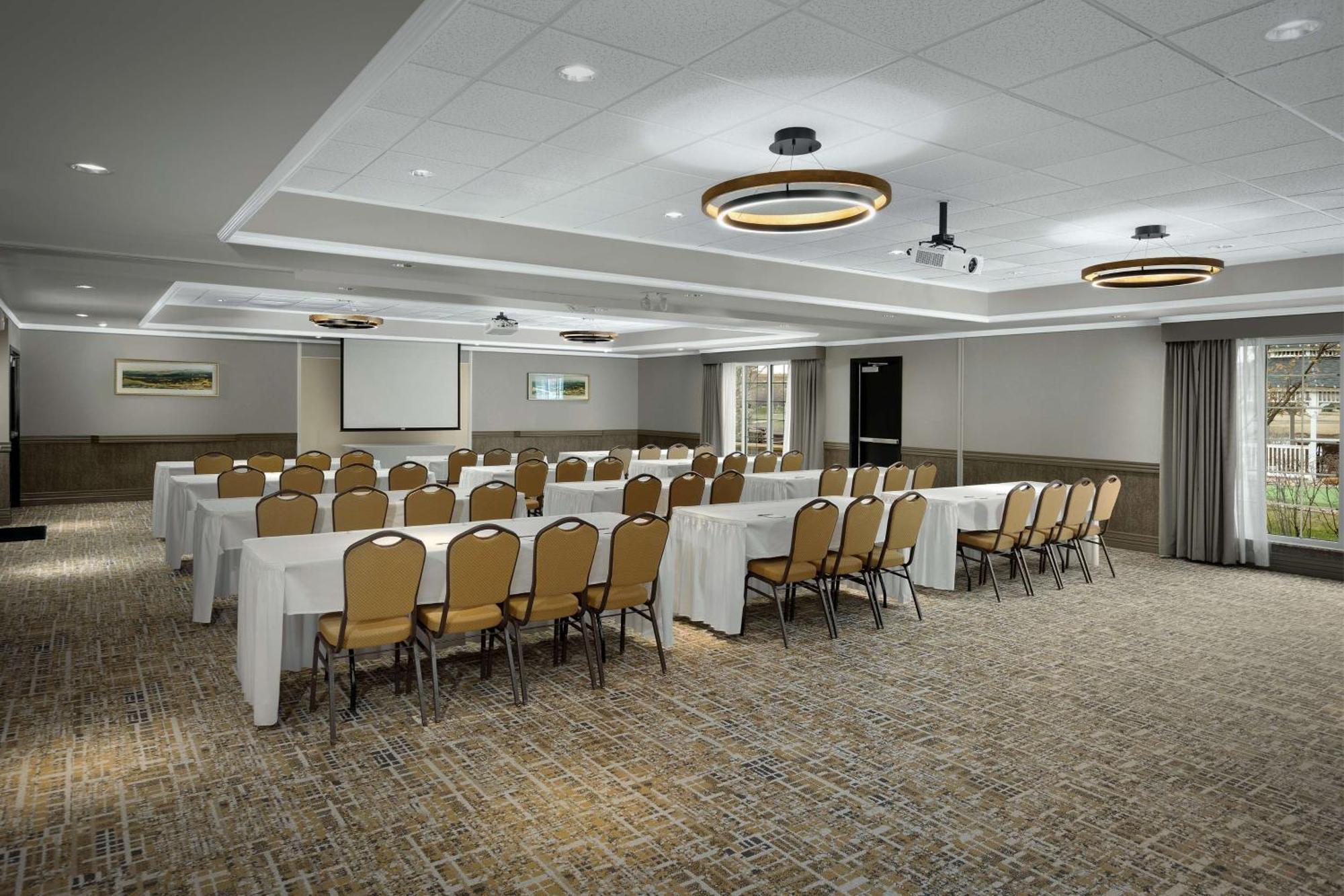 Homewood Suites By Hilton At The Waterfront Wichita Kültér fotó