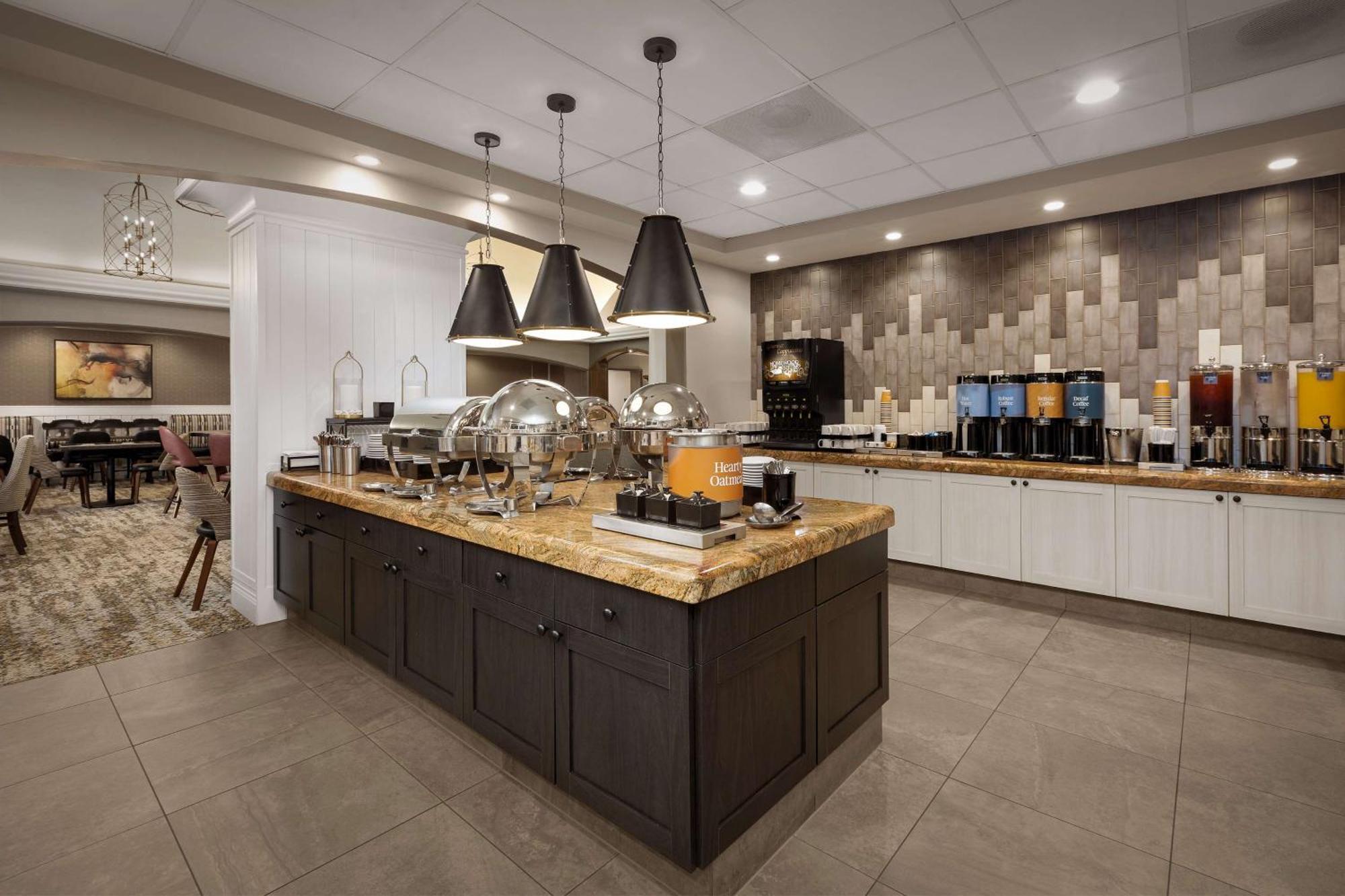 Homewood Suites By Hilton At The Waterfront Wichita Kültér fotó